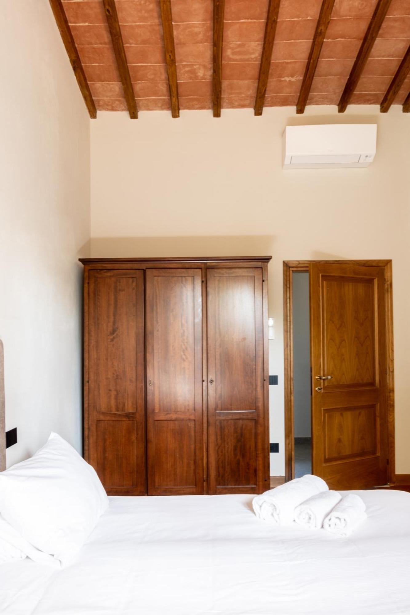 Podere Fignano, Holiday Home - Apartments Fully Renovated 2024 Монтайоне Экстерьер фото